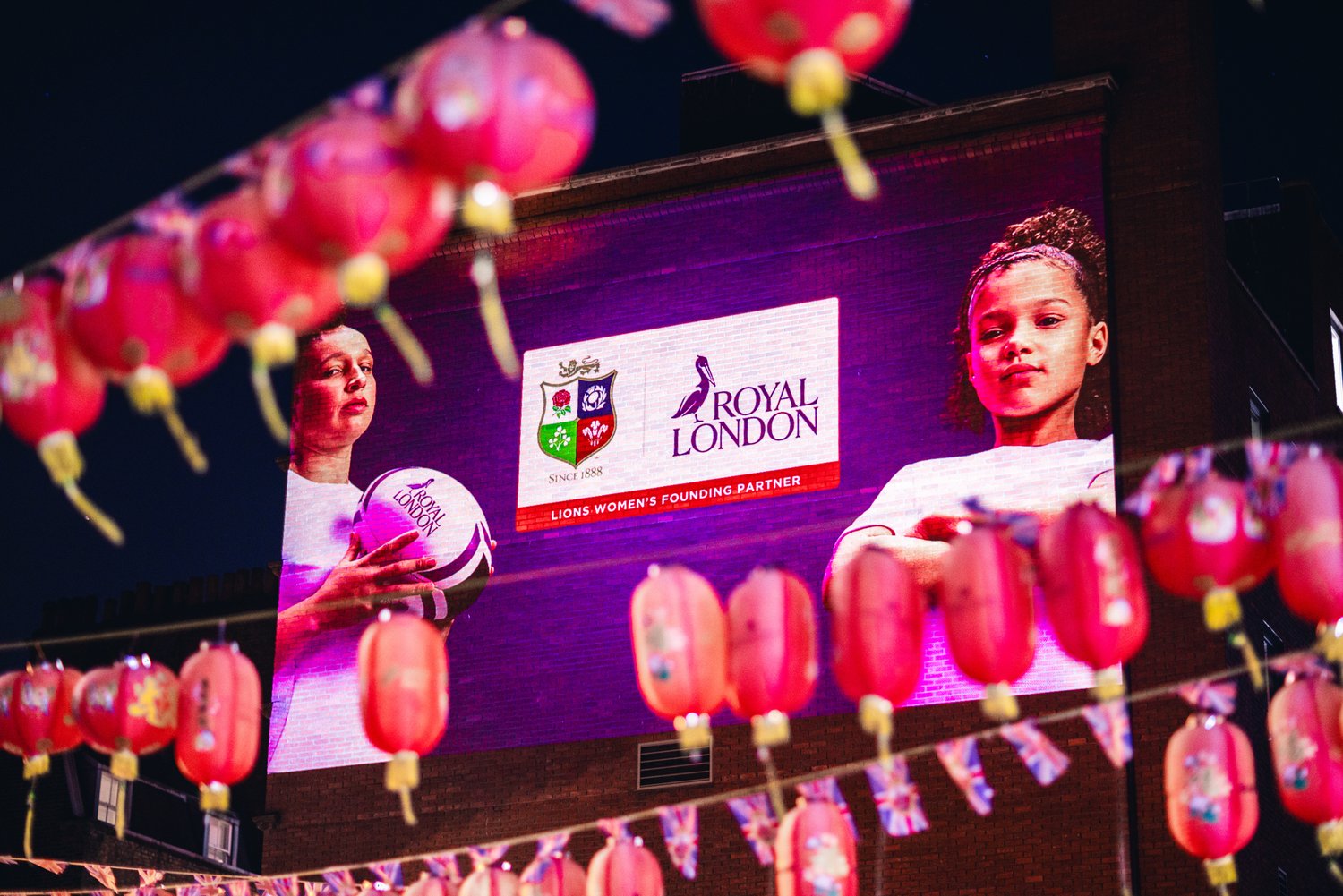 ROYA_+LONDON+CHINA+TOWN–2